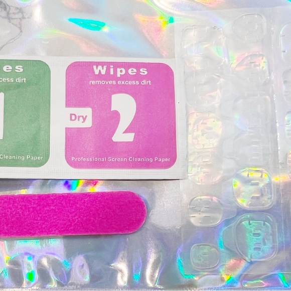 Press on nail set (MARBLE WATERFALL) - Picture 2 of 2